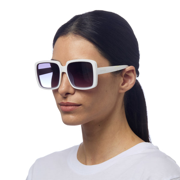 ALESSIA 027 WHITE