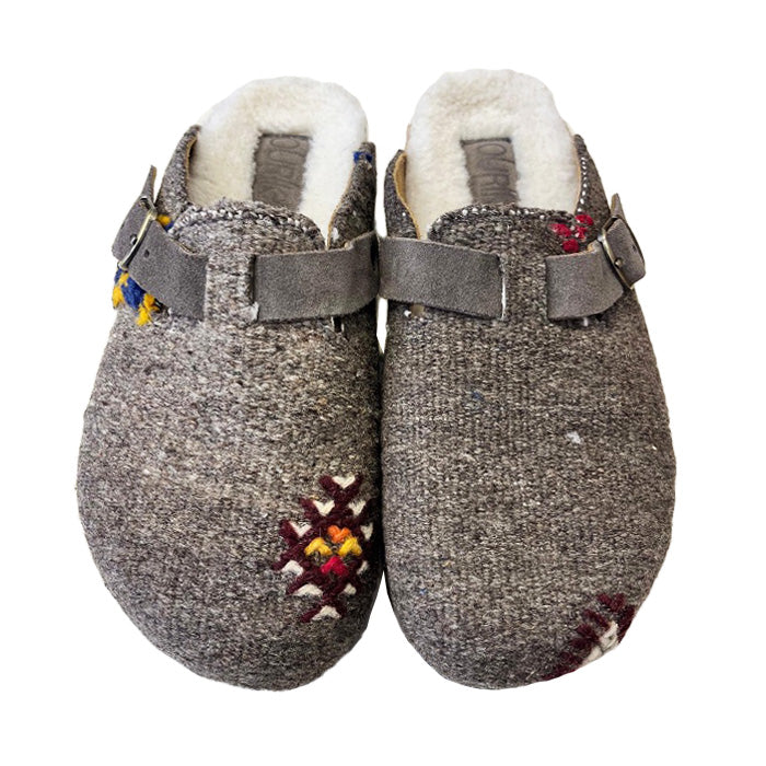 Clog 40 Grey with Fur