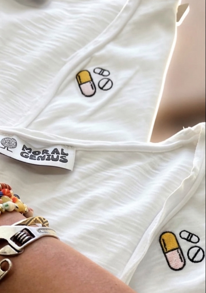 T-SHIRT 'Pills’ White