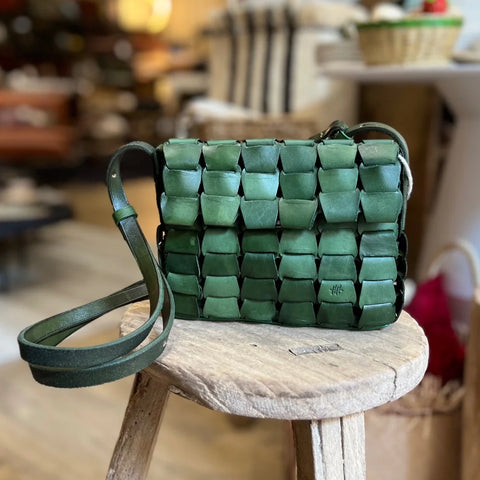 Dragon Diffusion Link Pochette: Leaf Green